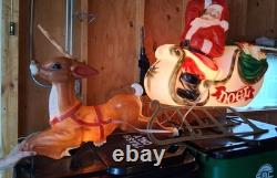 Vintage Christmas Blow Mold Santa Claus Sleigh Reindeer LOCAL PICKUP