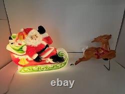 Vintage Christmas Blow Mold Santa's Sleigh 2 Reindeer Lights Up 1970 Empire