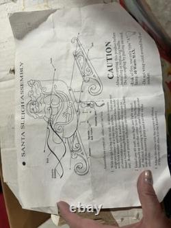 Vintage Grand Venture Santa And Sleigh With Reindeer Blow Mold EXCELLENT COND