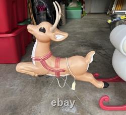 Vintage Grand Venture Santa And Sleigh With Reindeer Blow Mold GREAT CONDITION