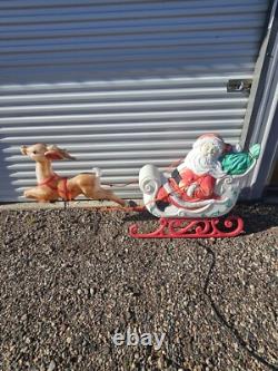 Vintage Grand Venture Santa And Sleigh With Reindeer Blow Mold With Lights