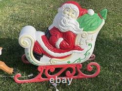 Vintage Grand Venture Santa And Sleigh With Reindeer Blow Mold With Lights