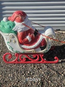 Vintage Grand Venture Santa And Sleigh With Reindeer Blow Mold With Lights