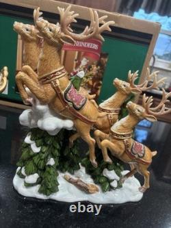 Vintage Members Mark Santa Sleigh With Reindeers Center Piece Figurine Christmas