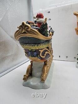 Vintage Members Mark Santa Sleigh with Reindeers Christmas Centerpiece