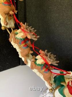Vintage Midwest Cannon Falls Santa Sleigh Reindeer Flying Deer Resin Sculpture F