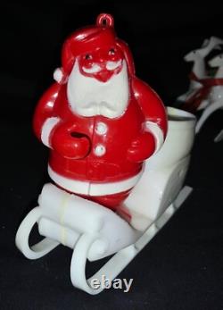 Vintage Rosen/rosbro Plastic Christmas Table Display Santa, Sleigh & Reindeer