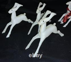 Vintage Rosen/rosbro Plastic Christmas Table Display Santa, Sleigh & Reindeer
