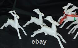 Vintage Rosen/rosbro Plastic Christmas Table Display Santa, Sleigh & Reindeer
