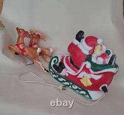 Vintage SANTA CLAUS & Reindeer Sleigh Empire Blow Mold 1970 USA