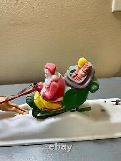 Vintage Santa Claus Reindeer Sled Music Box & Light Rare Christmas Decoration