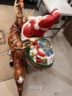Vintage Santa In Sleigh & 3 Reindeer's Christmas Blowmold (general Foam)