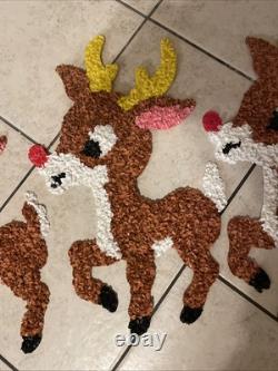 Vintage Santa Sleigh & 3 Reindeers Melted Plastic Popcorn Christmas Decor 1970