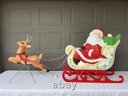 Vintage Santa in Sleigh & REINDEER Lighted Christmas Blow Mold Grand Venture