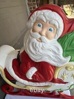 Vintage Santa in Sleigh & REINDEER Lighted Christmas Blow Mold Grand Venture