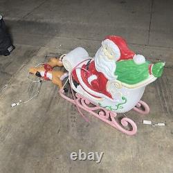 Vintage Santas Sleigh & Reindeer Lighted Christmas Blow Mold Grand Venture