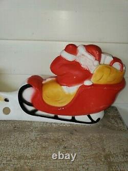 Vintage Union Products Santa Sleigh Reindeer Blow Mold 32 Made In U. S. A