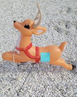 Vintage Xmas Christmas Grand Venture Santa Sleigh With Eight Reindeer