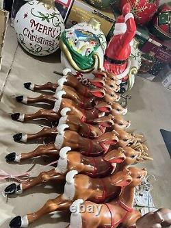 Vintage santa in sleigh + 9 reindeers (Giant)