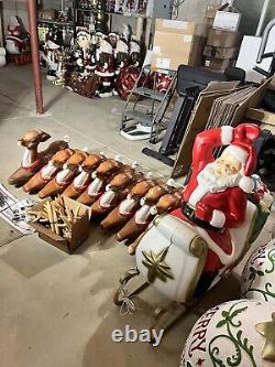 Vintage santa in sleigh + 9 reindeers (Giant)