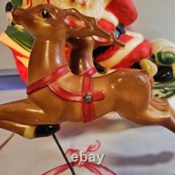 Vtg 1970 Empire Santa Reindeer Sleigh Lighted Table Top Blow Mold Made in USA