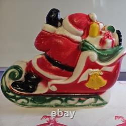 Vtg 1970 Empire Santa Reindeer Sleigh Lighted Table Top Blow Mold Made in USA