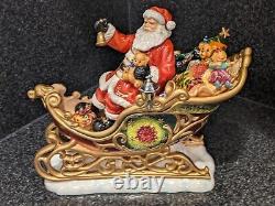 Vtg Christmas Santa Sleigh With Reindeer Centerpiece Decor Members Mark EUC Box