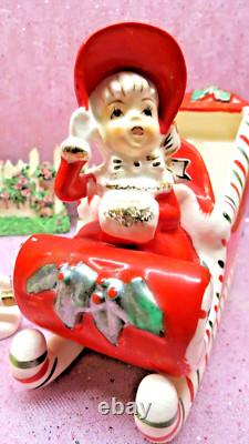 Vtg Christmas Shopper WAVING GIRL Holly Candy Cane Sleigh TWO PRANCING REINDEER