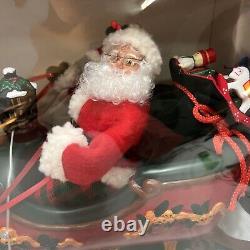 Vtg New Old stock 1995 24 Holiday Creations Animated Santa Sleigh & Reindeer