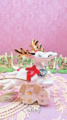 Vtg UCAGCO CHRISTMAS Santa Claus TWO LEAPING REINDEER Sleigh GOLD SLEIGH FRAME