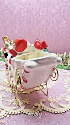 Vtg UCAGCO CHRISTMAS Santa Claus TWO LEAPING REINDEER Sleigh GOLD SLEIGH FRAME