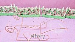 Vtg UCAGCO CHRISTMAS Santa Claus TWO LEAPING REINDEER Sleigh GOLD SLEIGH FRAME
