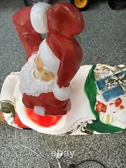 X. Vintage Classic General Foam Reindeer Pulling Santa & Sleigh With Toys Tested
