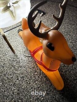 X. Vintage Classic General Foam Reindeer Pulling Santa & Sleigh With Toys Tested